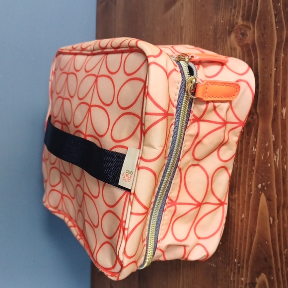 Orla Kiely Bags Orla Kiely Makeup Bag Poshmark